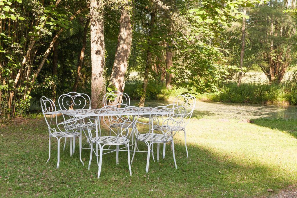 Domaine Labattut Bed & Breakfast Saint-Astier  Exterior photo