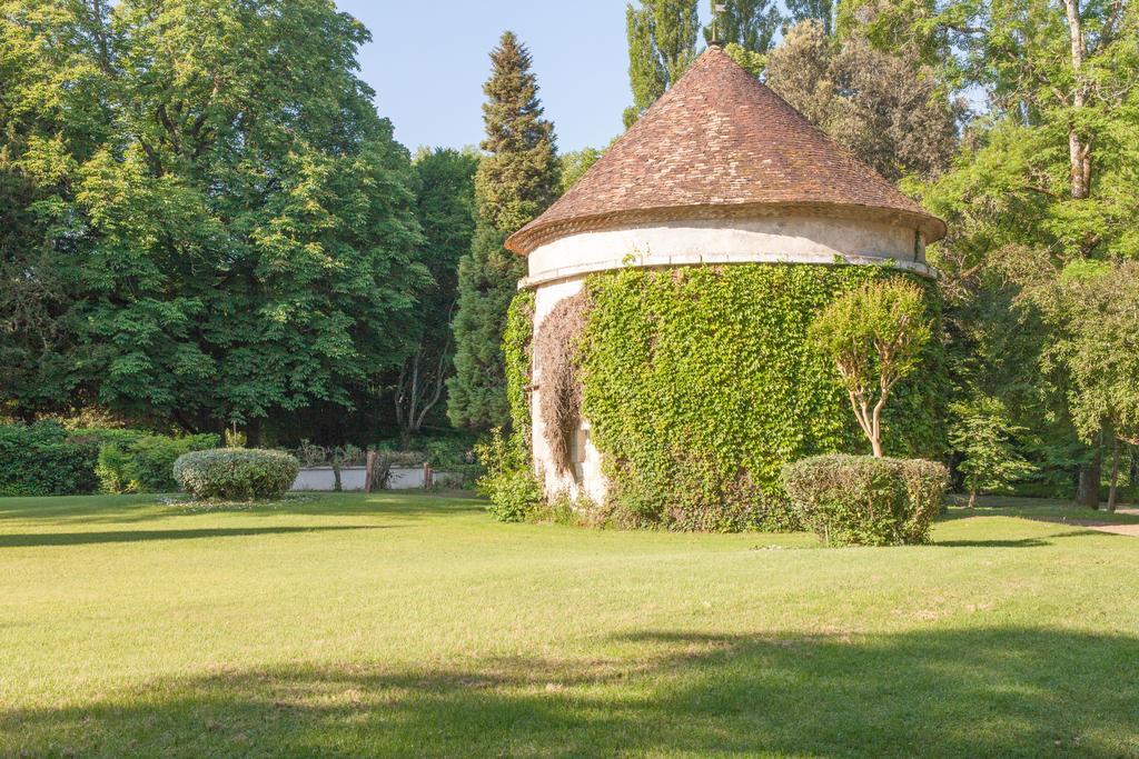 Domaine Labattut Bed & Breakfast Saint-Astier  Exterior photo